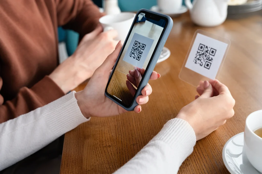 خرید محصولات هوشمند با تگ NFC و QR CODE