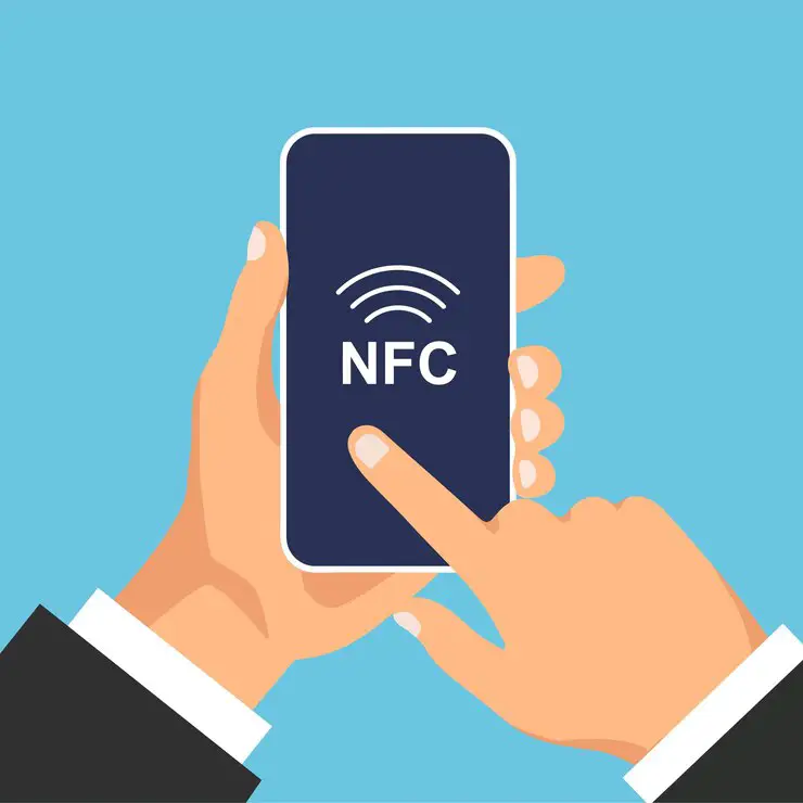 انواع تگ NFC شامل کارت، استیکر، جاکلیدی، و استند هوشمند